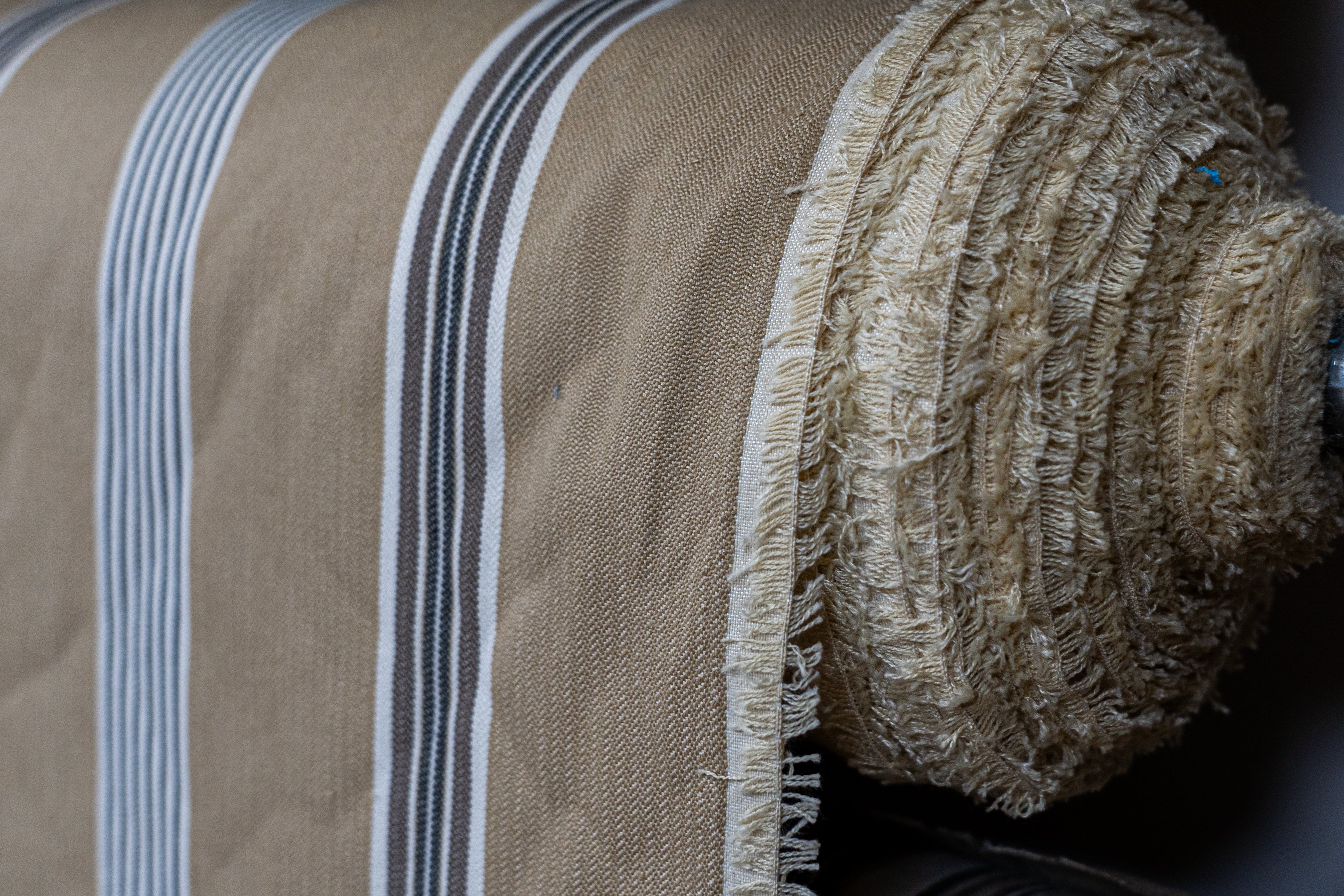 Brocato diseño líneas 2 (1.4 metros)