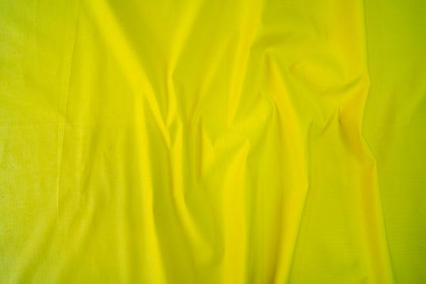Tela Felpa Repelente Color Amarillo - Ancho 1.4m