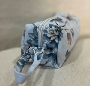 Estuche acolchado con cierre
